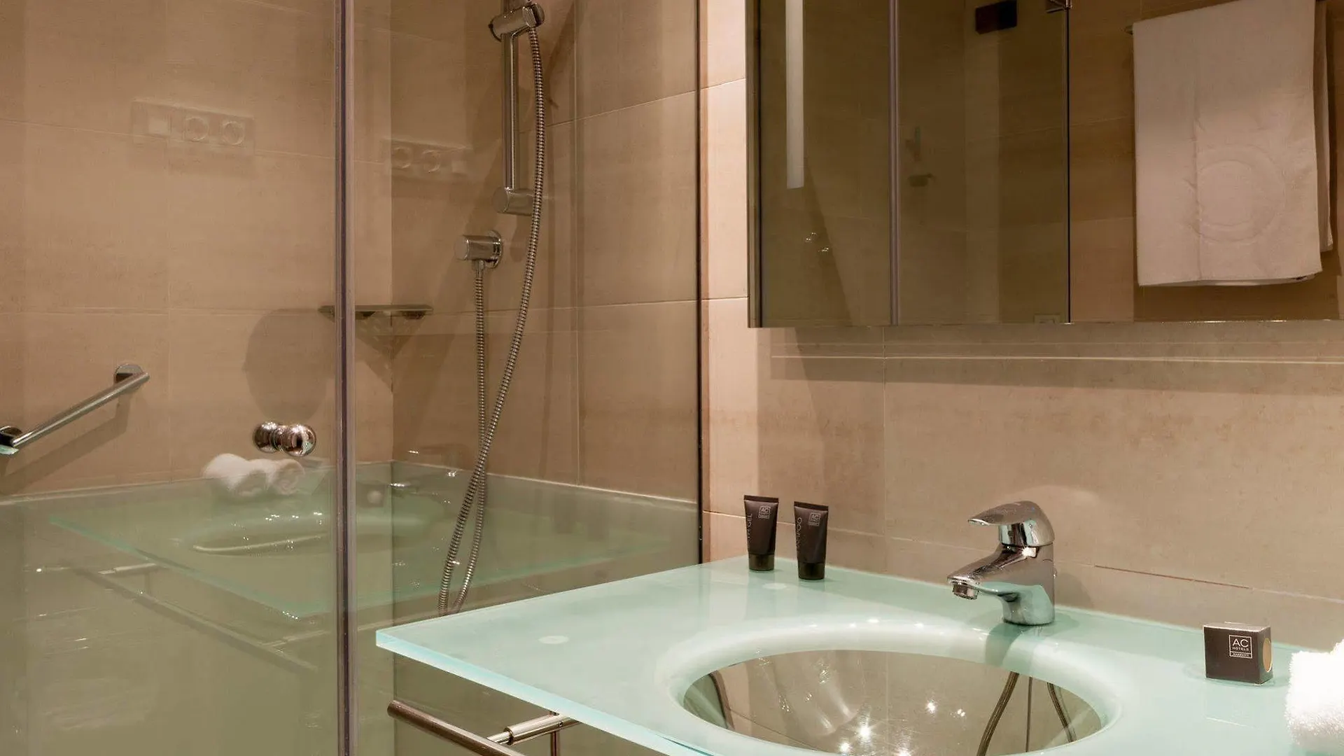 Ac Hotel Irla By Marriott Barcelona