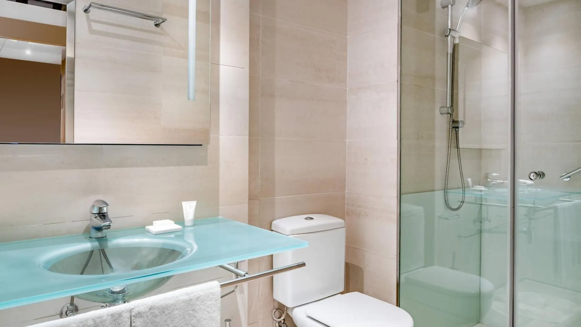 Ac Hotel Irla By Marriott Barcelona