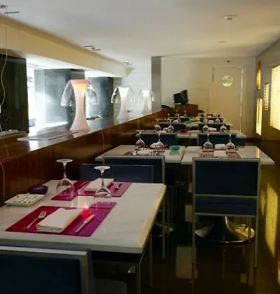 Ac Hotel Irla By Marriott Барселона